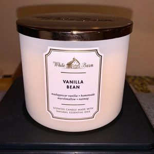 Bath and Body Works Vanilla Bean 3 Wick Candle
